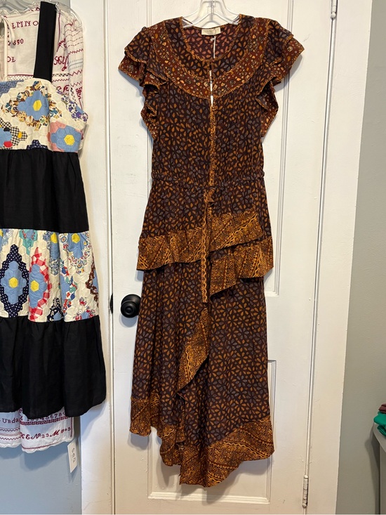 Ulla Johnson Dresses & Skirts - Ulla Johnson Brown & Gold Tiered Maxi Dress with Ruffle Detail. NWT